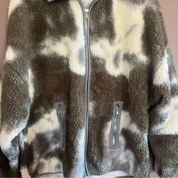 jacket - Picture 4 of 6